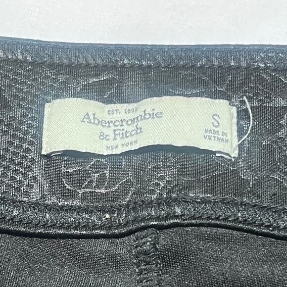Abercrombie & Fitch floral print Pants Womens S Black Floral Embossed - Picture 3 of 9